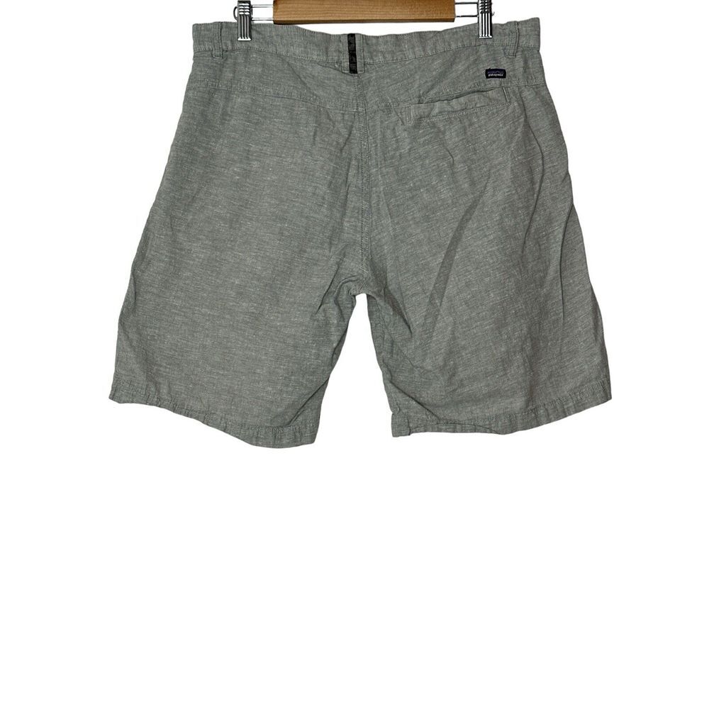 Patagonia Shorts Men's Size‎ 35 Gray Beach Outdoor Athletic